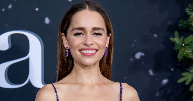 'Game of Thrones' star Emilia Clarke shares never-before-seen photos of herself after brain surgery