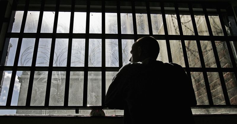 20 officers hospitalized after being attacked by teen inmates at Feltham youth jail
