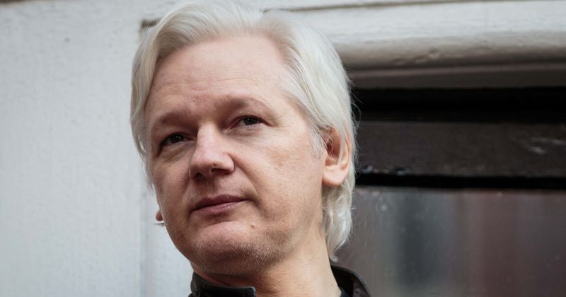 Julian Assange screams desperate plea as he is dragged out of Ecuador embassy: 'UK must resist'