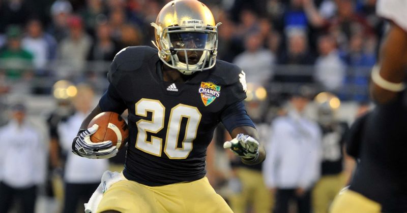 Former NFL player Cierre Wood charged with murder of girlfriend's 5-year-old daughter