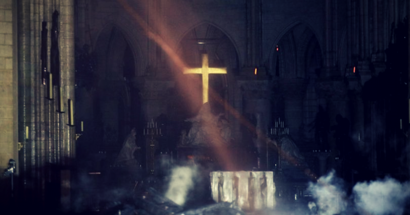 Golden altar cross at Notre Dame remains intact and glowing despite being at the heart of the inferno