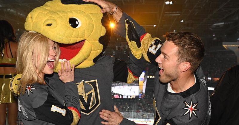 Will 'The Bachelor's Cassie Randolph accept Colton Underwood's proposal?