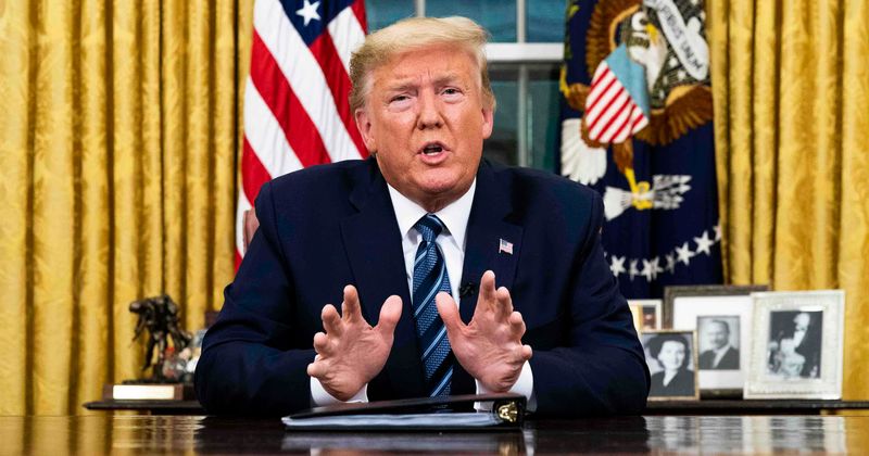 Trump tries to deflect attention from Mueller Report with string of tweets on Hillary Clinton's emails