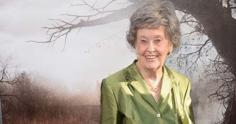 'The Conjuring' paranormal investigator Lorraine Warren dies at 92