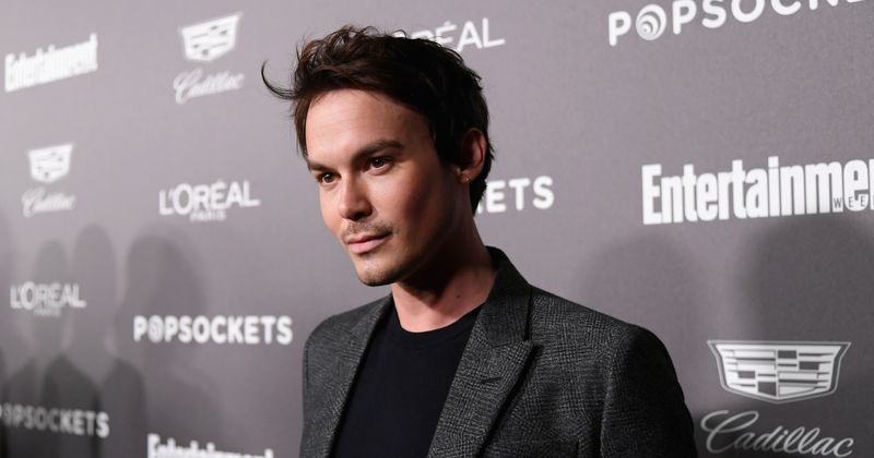 'Pretty Little Liars' star Tyler Blackburn comes out as bisexual: 'I just want to live my truth'