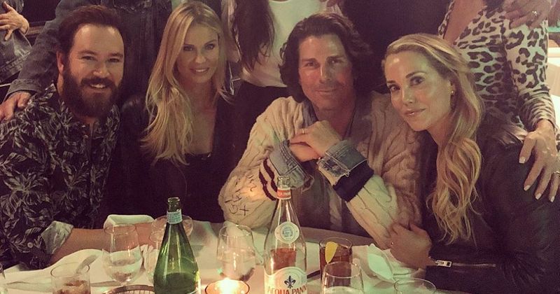'Saved by the Bell' cast reunites to celebrate "30+ years of friendship"