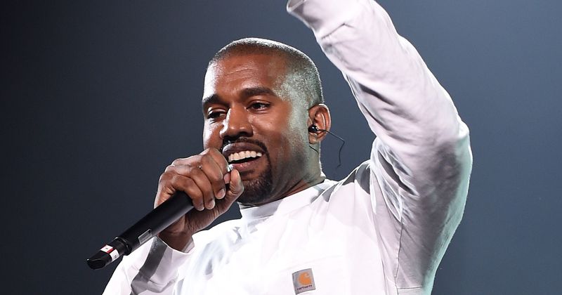 Kanye West turns up an hour late to his own Sunday Service at Coachella, and fans just get it!