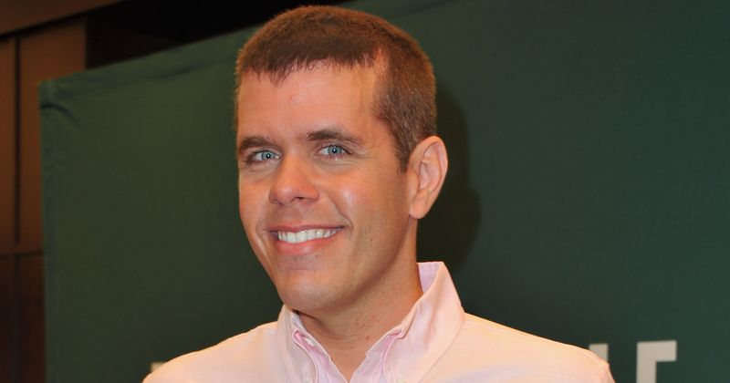 Perez Hilton goes on another bizarre rant about Britney Spears, gets slammed