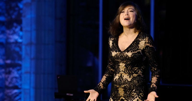 Opera singer Charity Tillemann-Dick, who had double lung transplants, dies at 35