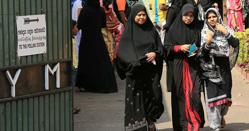 Sri Lanka bans burqas for 'public protection' after recent terror attacks
