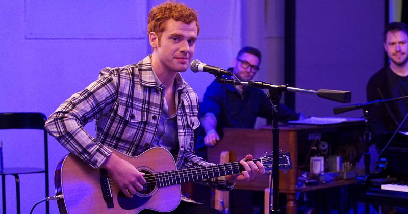 'American Idol' season 17 contestant Jeremiah Lloyd Harmon claps back at haters, but fans say he should have handled it better
