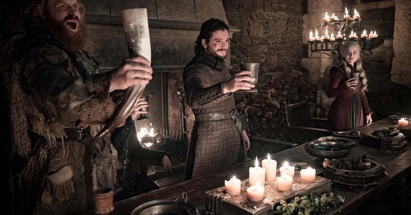 'Game of Thrones' fans spot Starbucks cup in latest episode; Easter egg or major blooper?