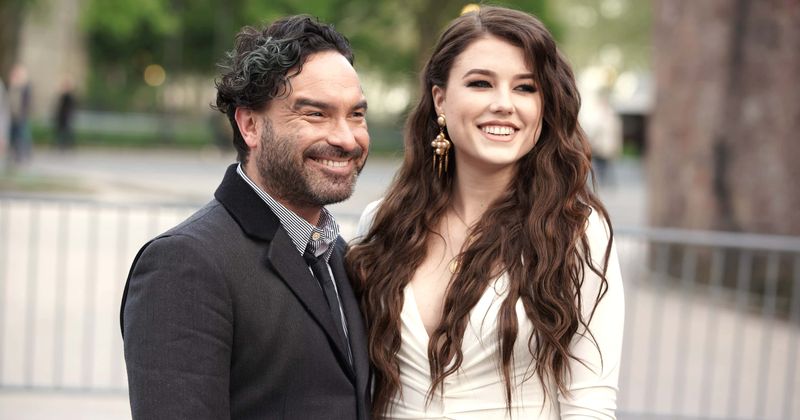 'Big Bang Theory' star Johnny Galecki, 43, announces he's expecting first child with girlfriend Alaina Meyer