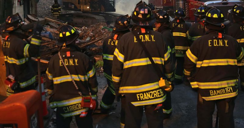 Family of 6, including 4 children and their mother, killed in Harlem apartment fire