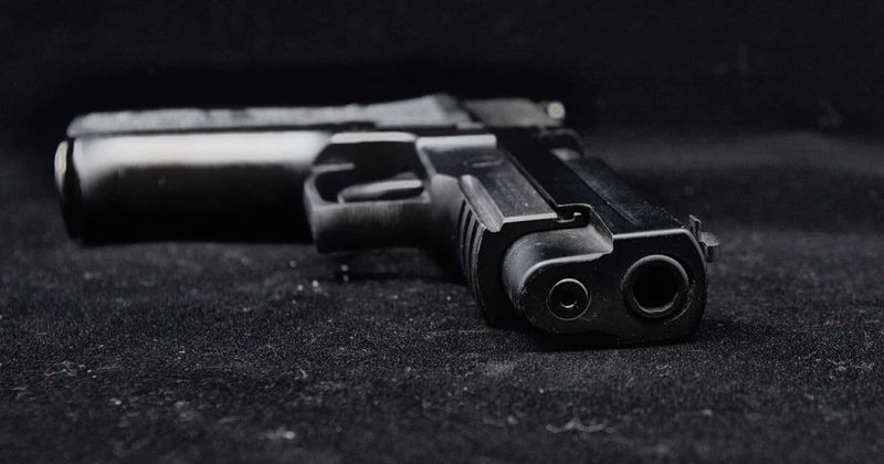 One killed, two injured in Fort Lauderdale mall shooting, gunman in custody