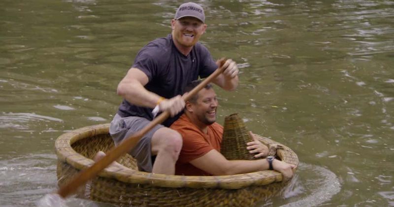'The Amazing Race' sees 'Survivor's Chris and Bret limp past speed bump in leg 4 while Corinne and Eliza get eliminated