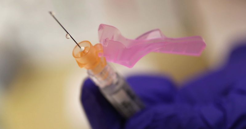 Student sues to prevent getting chickenpox vaccine, contracts virus two months later