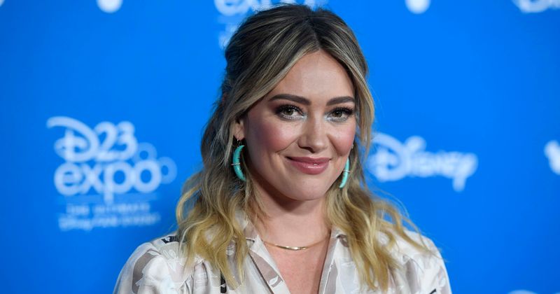 Hilary Duff announces engagement to Matthew Koma with the biggest ring ever