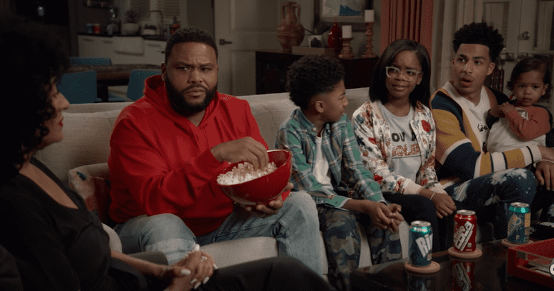 'Mixed-ish' trailer introduces us to Rainbow Johnson's world in the 1980s and it's full of verve and sass