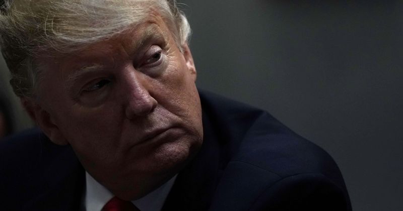 Donald Trump says criminals who kill cops should 'immediately, but with trial, get the death penalty'