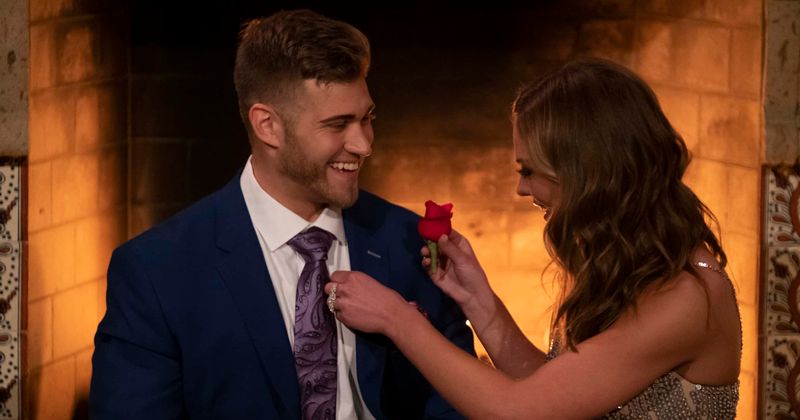 'The Bachelorette' season 15 fans think Luke Parker is bad news for Hannah Brown and raises major red flags