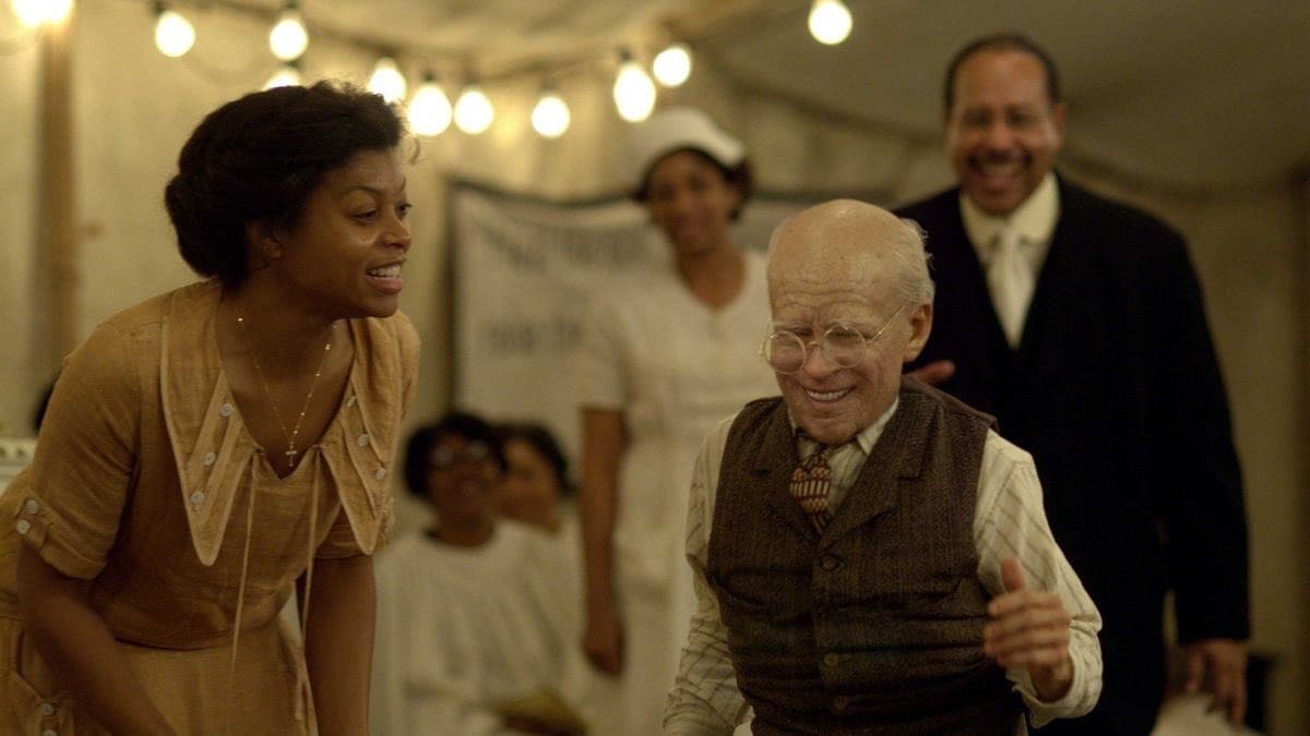 Taraji P Henson as Queenie in 'The Curious Case of Benjamin Button' (Twitter)