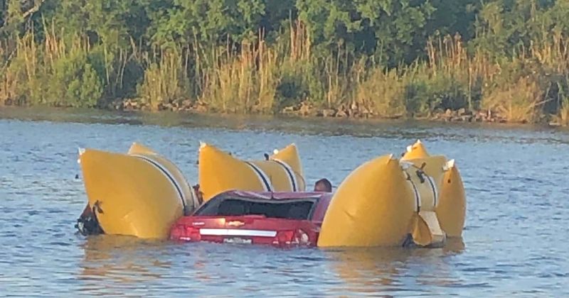 Two Texas men die while attempting to jump car over open drawbridge