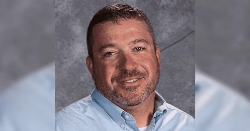 Tennessee high school baseball coach seen inappropriately touching female student in viral video suspended without pay
