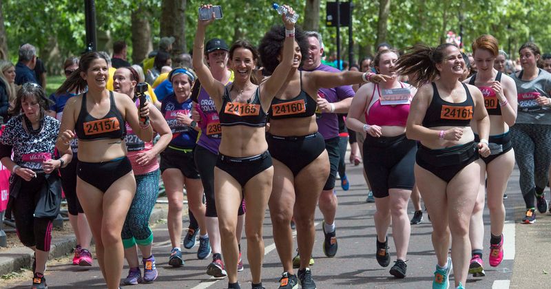 Loose Women's Andrea McLean runs London 10k race in her underwear for body confidence campaign