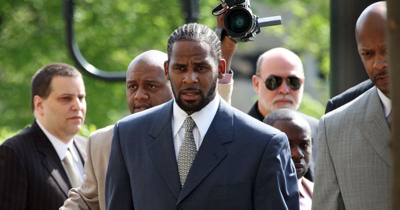 R Kelly faces 11 more serious sexual assault and abuse charges in new court case