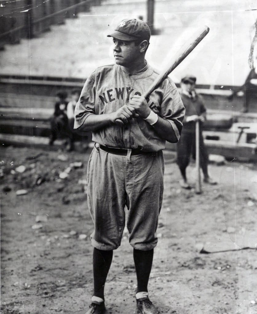 Babe Ruth in 1925 (Twitter)