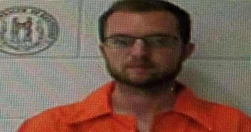 Kentucky pastor, 26, tried to set up a 'threesome' with two underage girls working under him