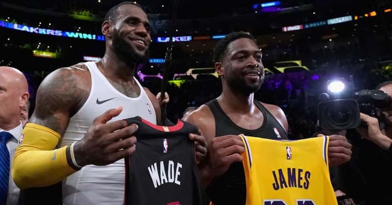LeBron James and Dwayne Wade's sons to be high school basketball teammates next season