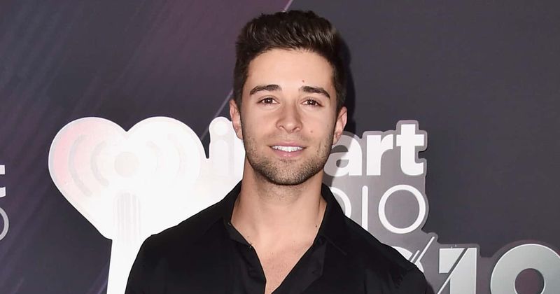 Jake Miller dishes on DMing John Mayer a hundred times and hoping to meet him in person one day