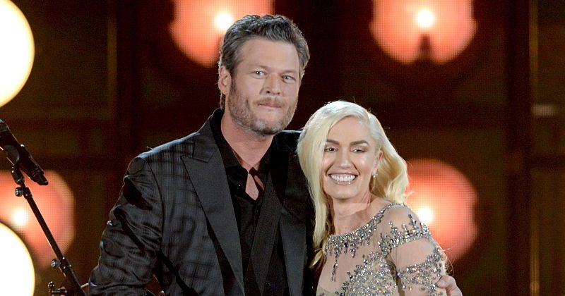 Gwen Stefani and Blake Shelton may skip the traditional wedding and just elope, says source