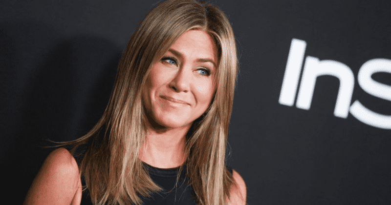 Jennifer Aniston 'loves' being naked, says 'no one should be ashamed' of their bodies