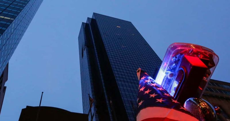 One dead, four injured in Trump Tower fire in New York City; firefighters hurt