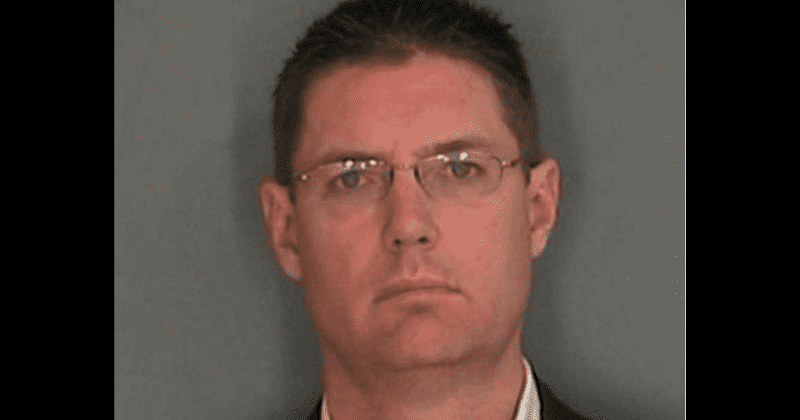 Former hockey coach who exposed himself to nine-year-old girl twice gets probation after 8 months in jail