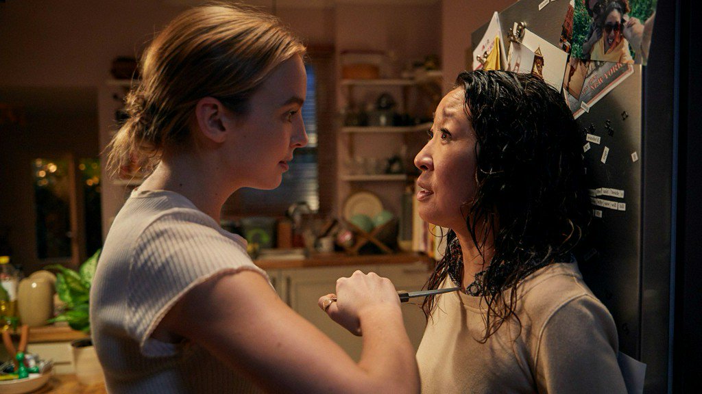 Jodie Comer as Villanelle and Sandra Oh as Eve Polastri (Twitter)