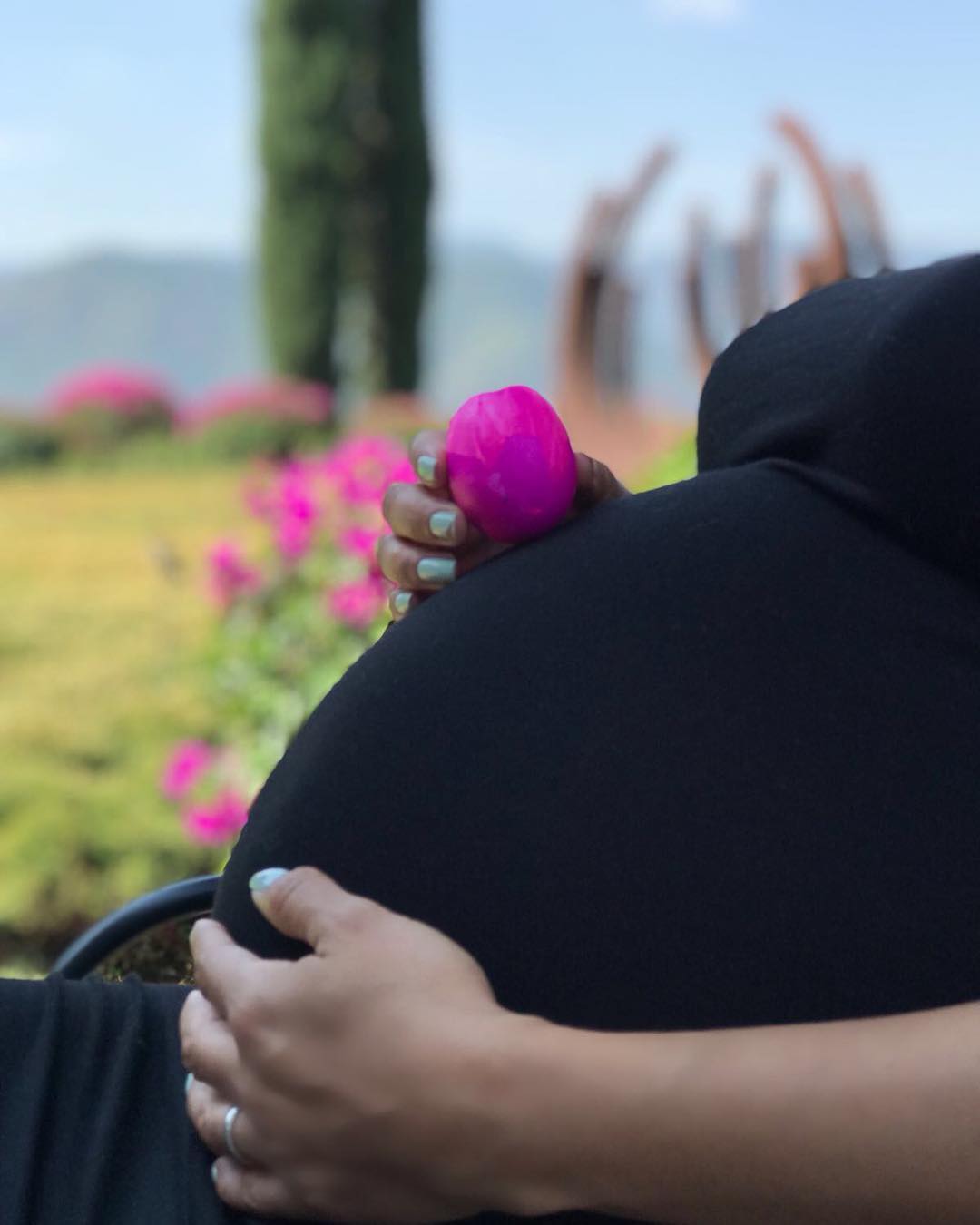 Plus, she has been including a lot of pictures and videos of her pregnancy journey, posting updates on her condition on a regular basis on her social media accounts. (Source: Instagram)