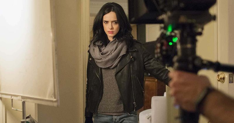 Krysten Ritter's Jessica Jones may finally create an identity for herself by embracing her powers in season 3