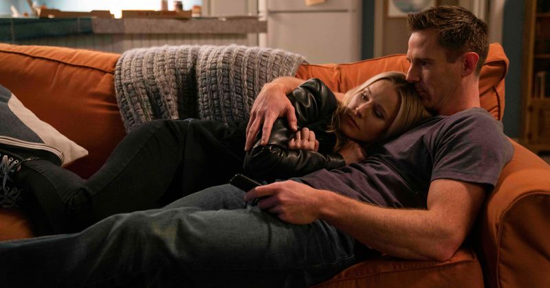 'Veronica Mars' reboot trailer sees Kristen Bell back home in Neptune to solve a series of bombings