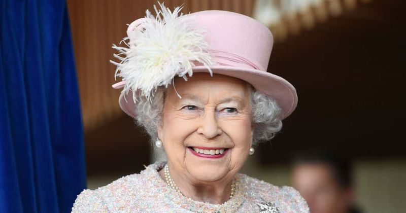 Russian senator claims that the Queen and Teresa May are heavy and unpleasant drinkers
