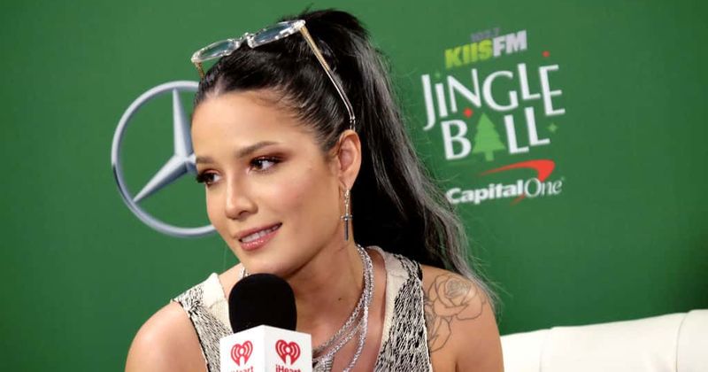 Halsey beautifully shuts down an internet troll that mocked her for her armpit hair