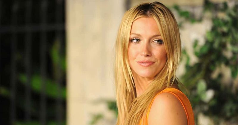 Katie Cassidy reveals that she once turned down the chance to party with Prince Harry