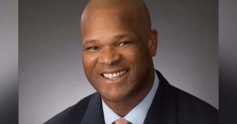 Houston mayoral candidate slammed for telling teenagers they 'should keep their legs closed'