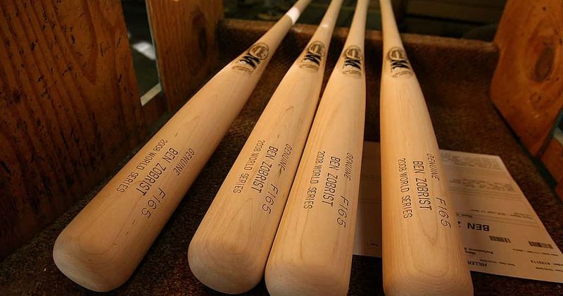 Pennsylvania school district gives baseball bats to teachers in wake of Parkland shooting