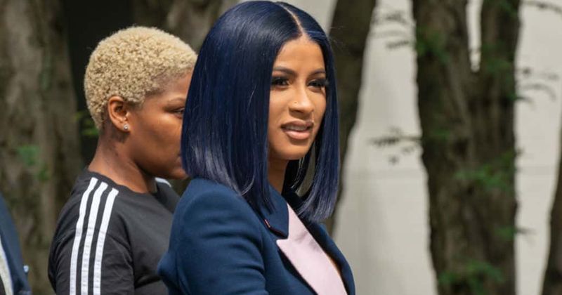 Cardi B threw her wig at crowd during London concert, now alleged pieces of it are being sold for over $14,000 on eBay