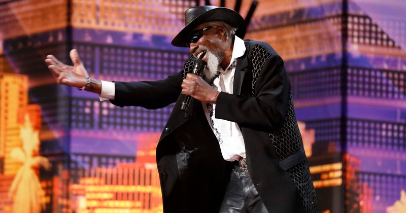 'America's Got Talent' season 14 shares sneak peeks of acts to air on Tuesday and fans are spellbound