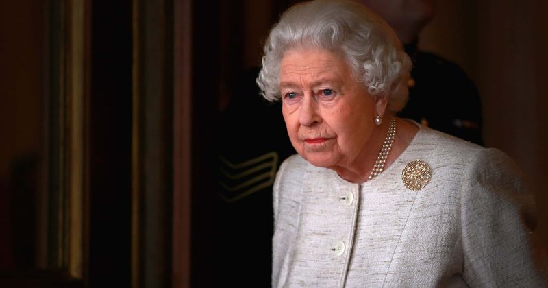 Man arrested after he climbed Buckingham Palace gate and knocked on door while Queen was sleeping inside